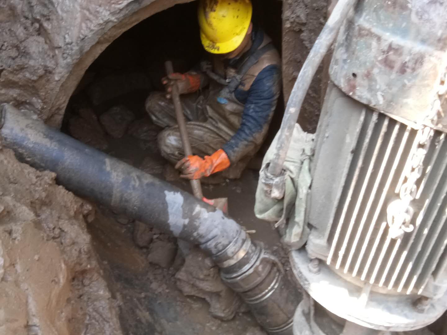 武夷山管道清淤